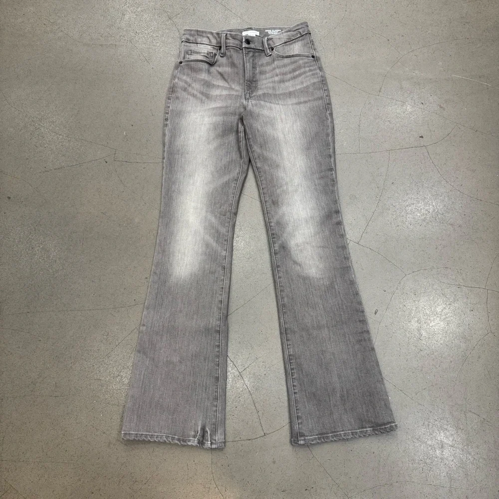 Good American Good Classic Bootcut Jeans: Black 336 - Picture 2 of 4